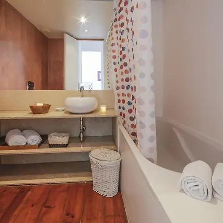 Apartment Bairro Alto By Linc *