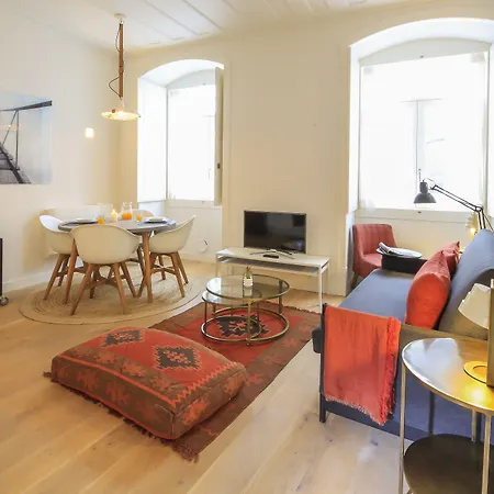 Bairro Alto By Linc *
