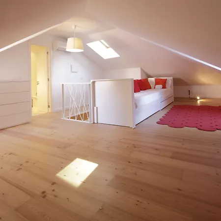 Apartment Bairro Alto By Linc
